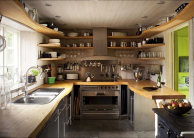 como aprovechar el espacio en una cocina pequeña